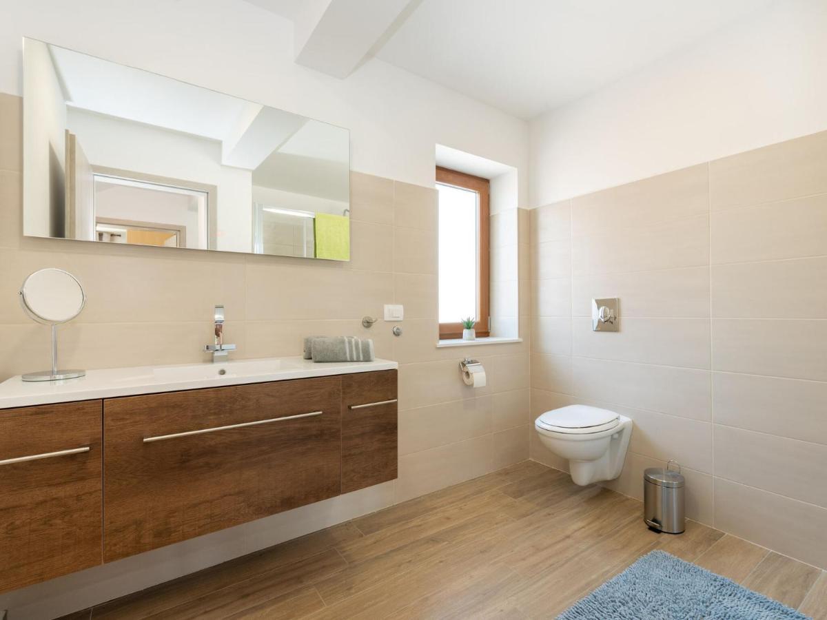 Tranquil Holiday Home In Labin With Private Swimming Pool Exteriör bild